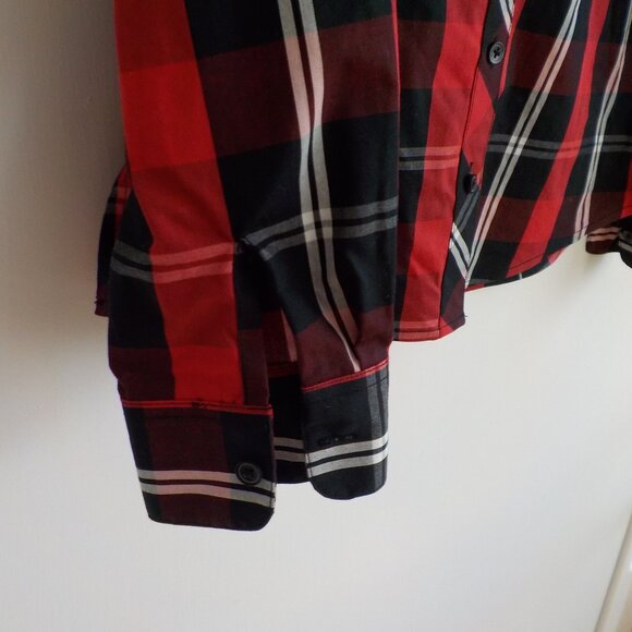Christine Blouse - Size 6P - Plaid - Button Down - Red/Black/White - Vintage - Picture 3 of 7